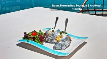 Royal Marmin Bay Boutique & Art Hotel