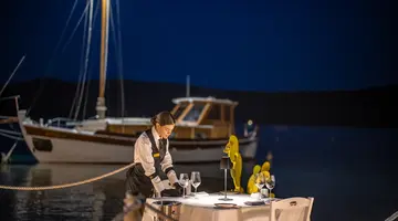 ROYAL MARMIN BAY BOUTIQUE & ART