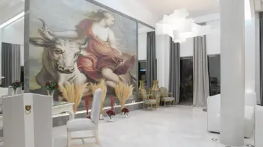 ROYAL MARMIN BAY BOUTIQUE & ART