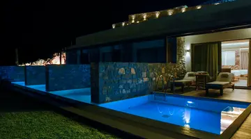 ROYAL MARMIN BAY BOUTIQUE & ART