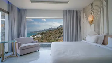 ROYAL MARMIN BAY BOUTIQUE & ART