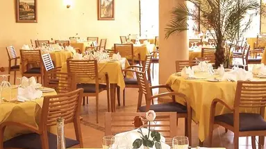 Royal Mirage De Luxe