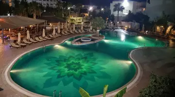 ROYAL NOZHA BEACH