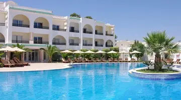 ROYAL NOZHA BEACH