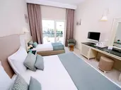 Royal Nozha