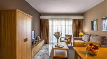 Royal Oasis Club at Pueblo Quinta