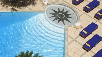 Royal Olympic Hotel