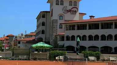 Royal Palace Helena Park