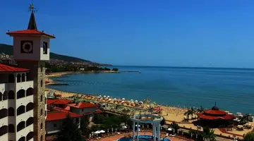 Royal Palace Helena Sands