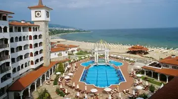 Royal Palace Helena Sands