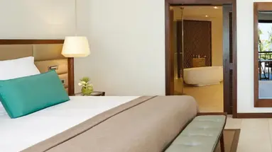 Royal Palm Beachcomber Luxury