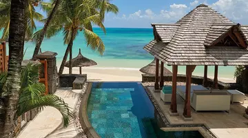 ROYAL PALM BEACHCOMBER LUXURY