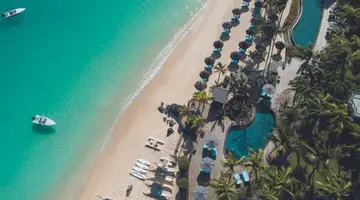 ROYAL PALM BEACHCOMBER LUXURY