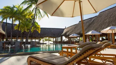ROYAL PALM BEACHCOMBER LUXURY