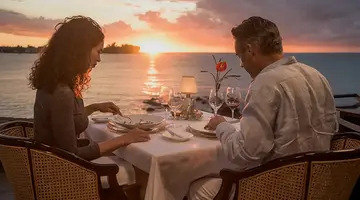 ROYAL PALM BEACHCOMBER LUXURY