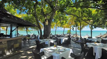 ROYAL PALM BEACHCOMBER LUXURY