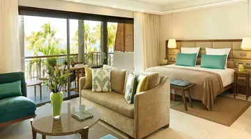 ROYAL PALM BEACHCOMBER LUXURY