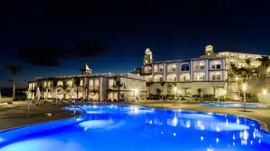Royal Palm Resort & Spa