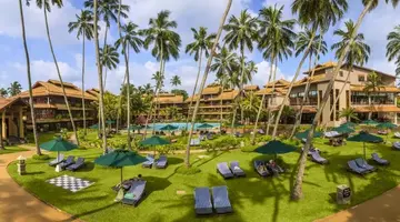 Royal Palms Beach