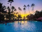 Royal Palms Beach