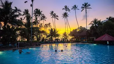 Royal Palms Beach