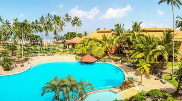 Royal Palms Beach