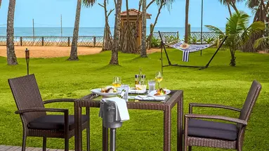 Royal Palms Beach