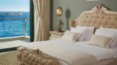 Royal Princess Hotel