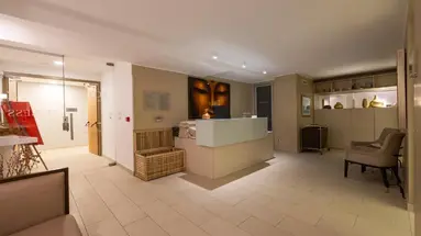 Royal Princess Hotel