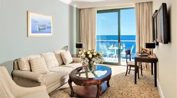 Royal Princess Hotel