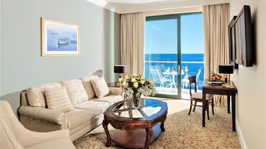 Royal Princess Hotel