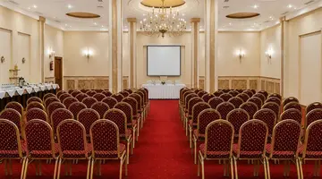 Royal Regency Club