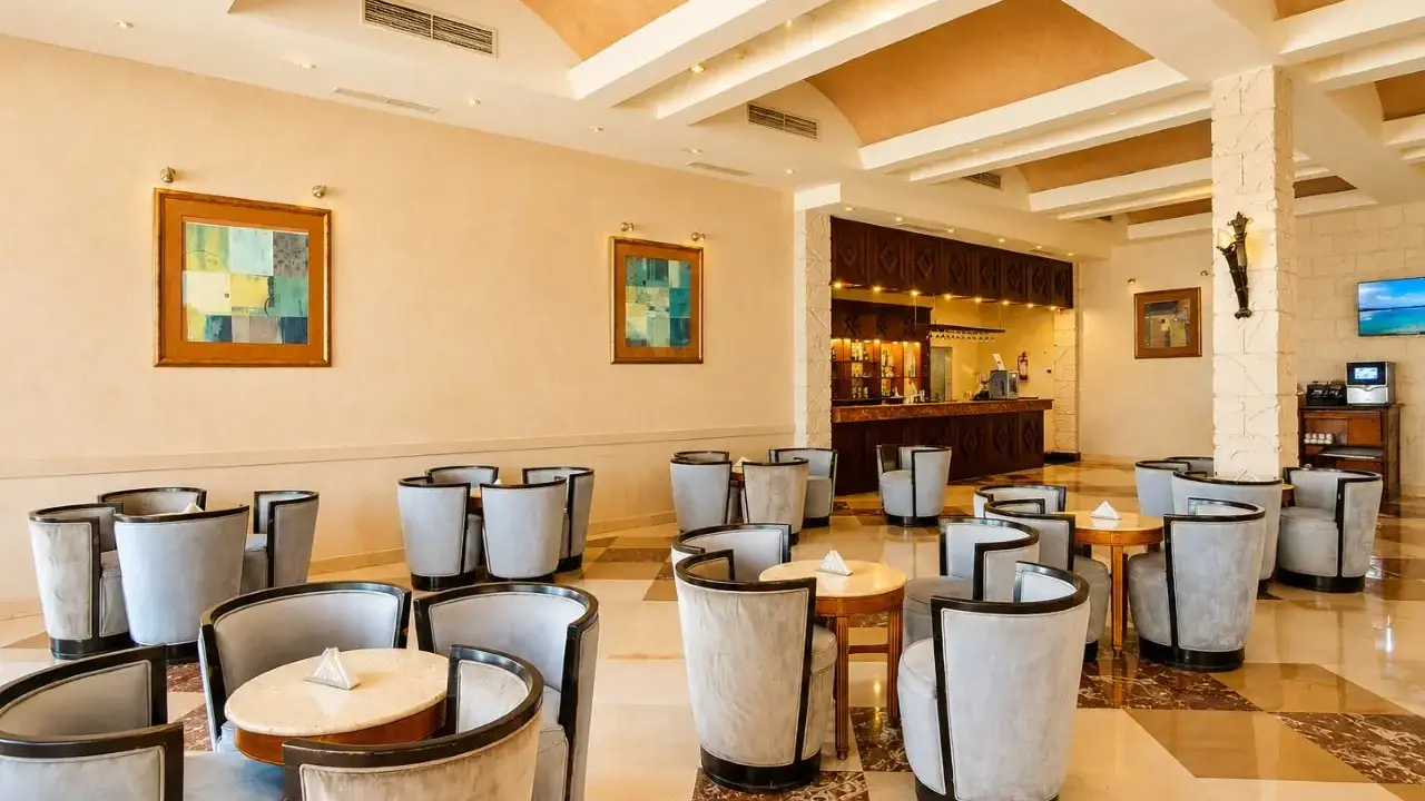 Royal Regency Club