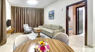 Royal Regency Suites Dubai Marina