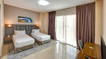Royal Regency Suites Dubai Marina