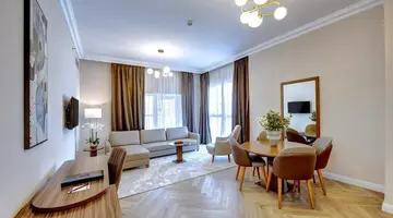 Royal Regency Suites Dubai Marina