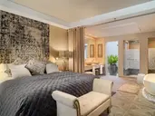 Royal River Luxury Hotel
