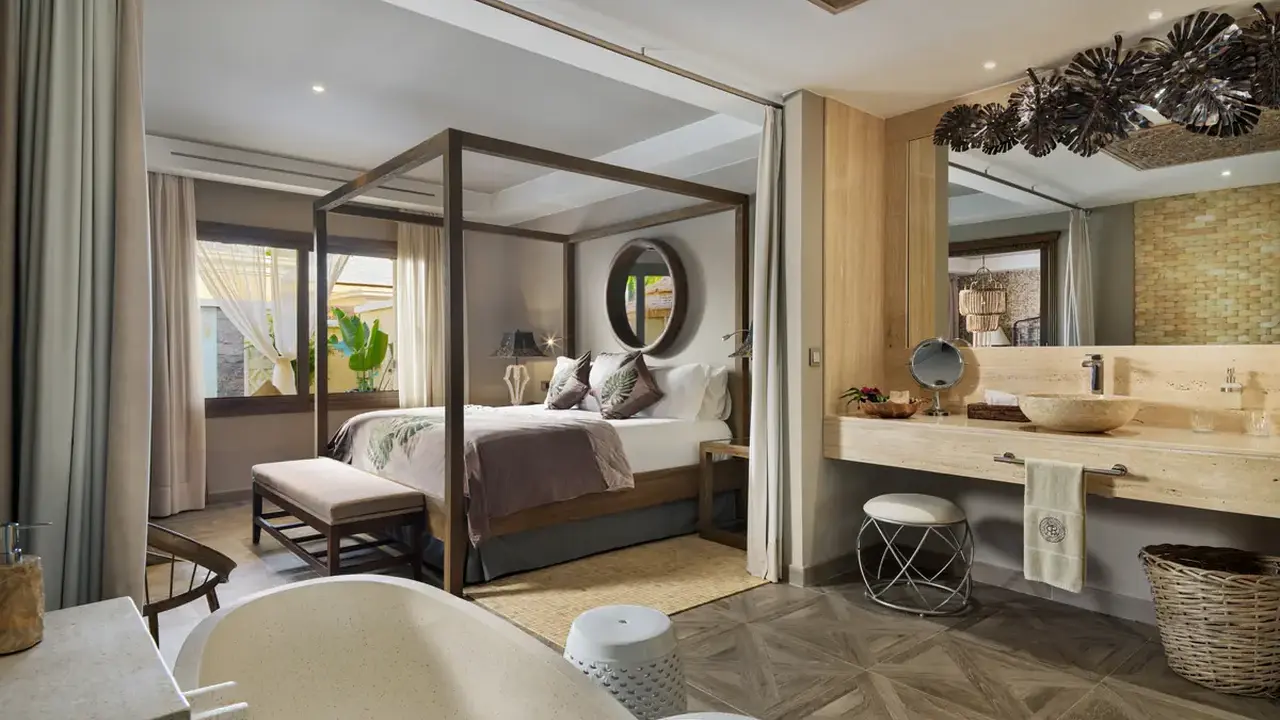 Royal River Tenerife Hotel