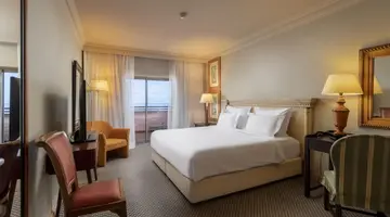 Royal Savoy Hotel