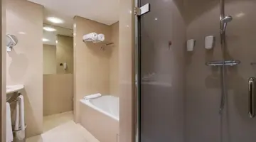 Royal Savoy Hotel