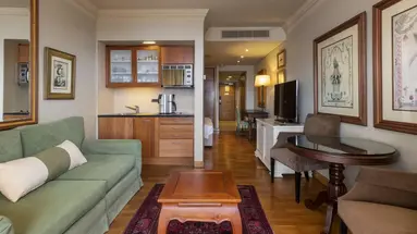 Royal Savoy Hotel