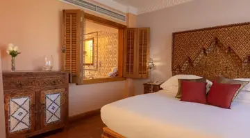 ROYAL SAVOY