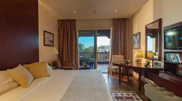 ROYAL SAVOY