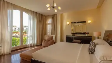 ROYAL SAVOY