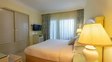 ROYAL SAVOY