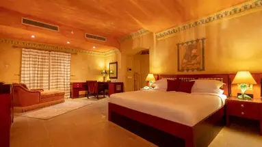 ROYAL SAVOY