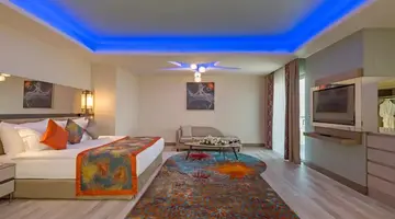 ROYAL SEGINUS HOTEL