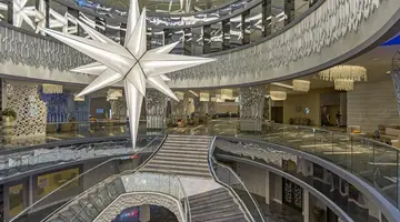 Royal Seginus Hotel