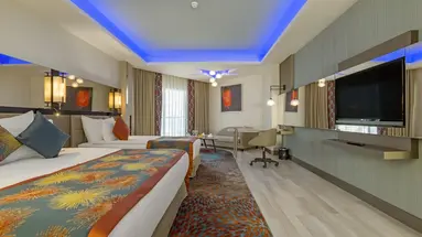 Royal Seginus Hotel