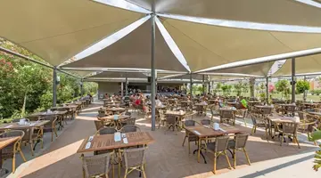 ROYAL SEGINUS HOTEL